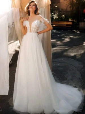 Simple and Elegant Wedding Dress