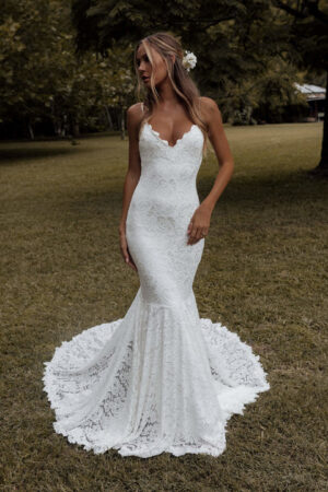 Lace Mermaid Style Wedding Dress
