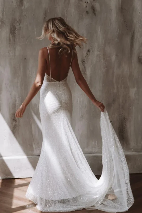 Mermaid Style Wedding Dress - Image 3