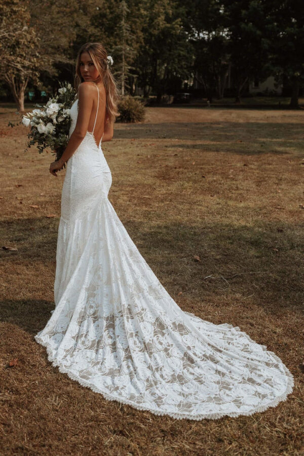 Vintage Boho Chic Wedding Dress - Image 7