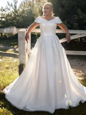 Simple Wedding Dress Plus Size