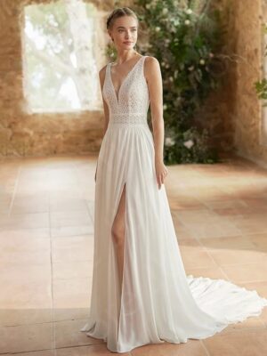 Boho Wedding Dress Floral Veil
