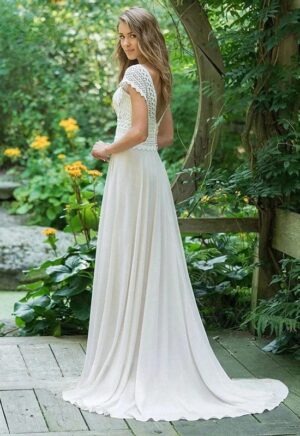 Boho Wedding Dress Veil of Dreams