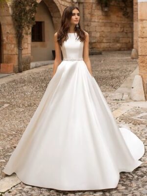 SoDigne Satin Princess Wedding Dresses Scoop Neck Pockets Bride Dresses Buttons Country Elegant Wedding Gowns Customized