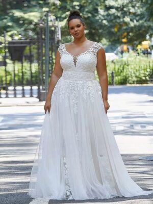 Customized Wedding Dresses Plus Size V-Neck Cap Sleeves Backless Bride Gowns Applique A-Line Sweep Train Tulle Vestido De Noiva