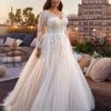 Customized V-Neck Wedding Dresses Plus Size Long Sleeves Lace Tulle Bridal Gowns Appliques Sweep Train A-Line Vestidos De Novia 5 S5f627c057b42483f95da51c0dd99106c1 Cropped