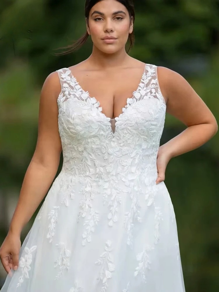Pastrol Wedding Dresses Plus Size V Neck Sleeveless Tulle Bride Gowns for Woman Appliques Sweep Trian A-Line Robe De Mariee 2025 3 Pastrol Wedding Dresses Plus Size V Neck Sleeveless Tulle Bride Gowns for Woman Appliques Sweep Trian A-Line Robe De Mariee 2025 - Image 3