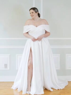 Customize Wedding Dresses Women Plus Size Off The Shoulder V-Neck Bride Gown Satin Side Split A-Line Sweep Train Robe De MariƩe