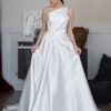 SoDigne A-line Satin Appliques Bride Dresses O-neck Sleeveless Wedding Dress Long Bridal Gowns vestidos de novia Customized