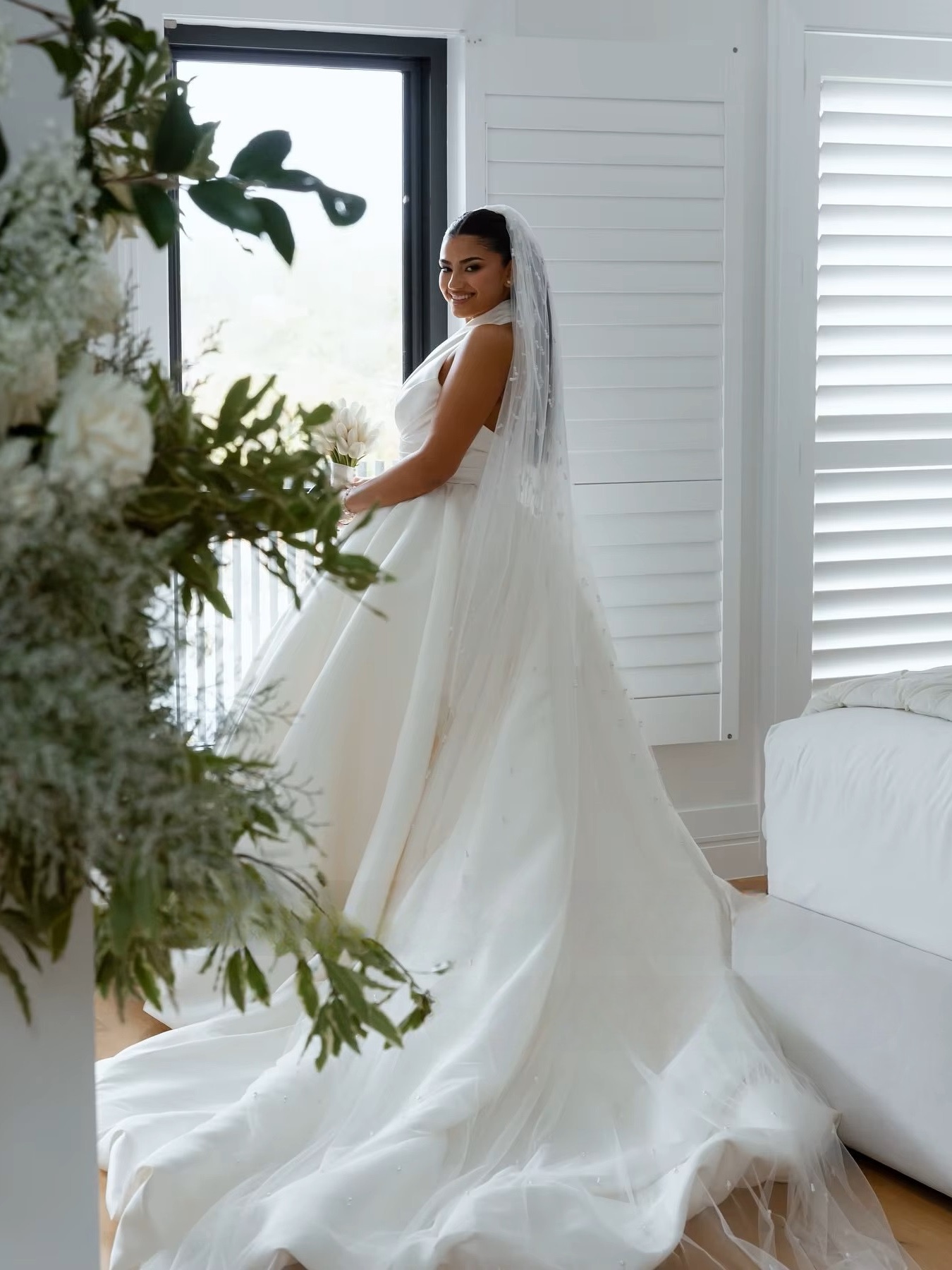 SoDigne A-line Satin Simple Wedding Dresses Sleeveless Halter Bridal Dress Long Wedding Gown Robe De Mairee Customized 3 SoDigne A-line Satin Simple Wedding Dresses Sleeveless Halter Bridal Dress Long Wedding Gown Robe De Mairee Customized - Image 3