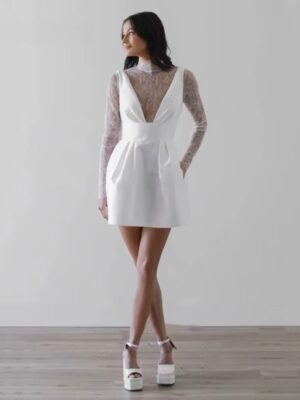 Customized Simple Mini Satin Lace Wedding Dress Pleat Long Sleeves Sexy High Neck Illusion With Button Short Wedding Gown 2025