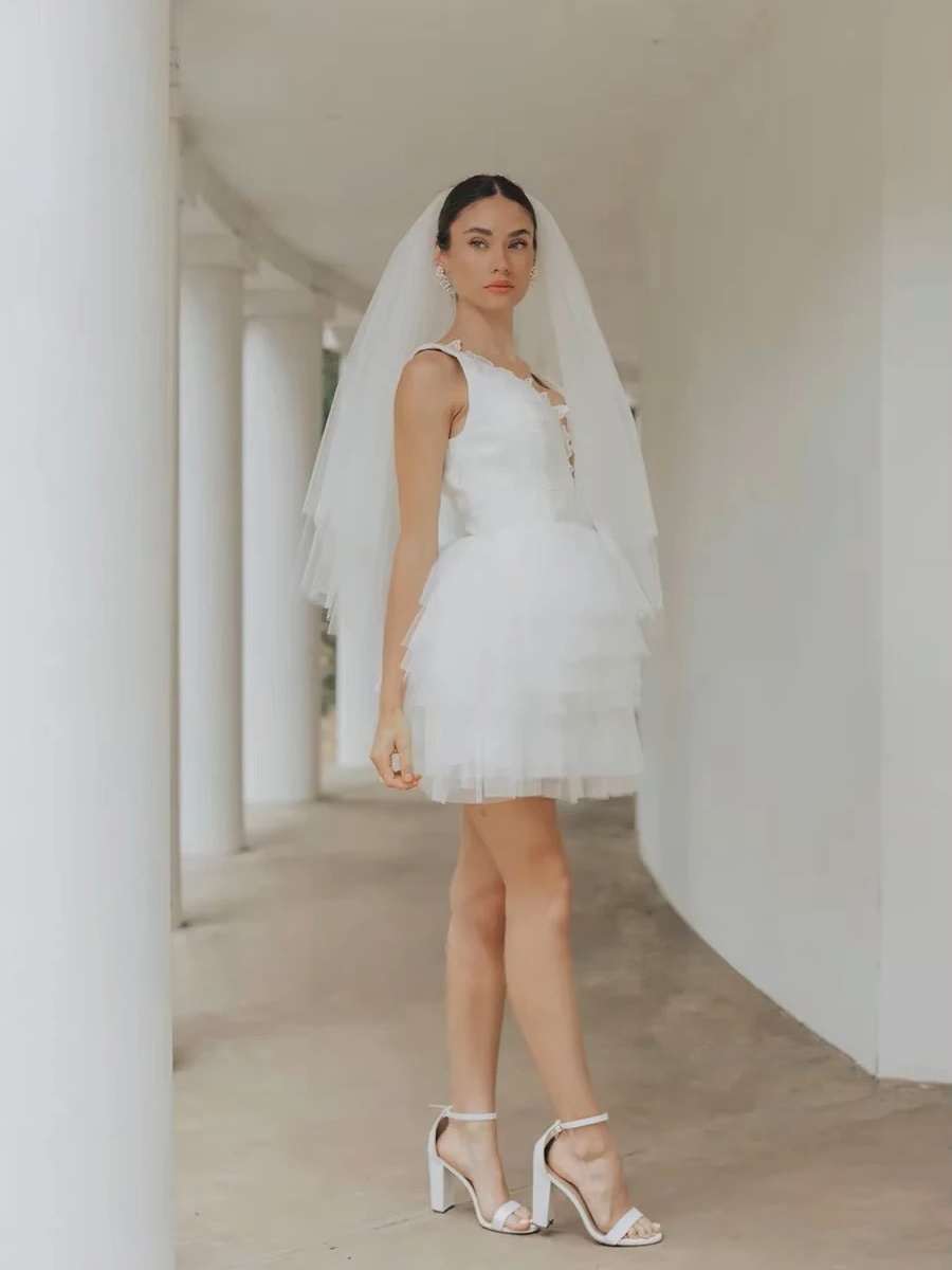 SoDigne Short Tulle Wedding Dresses V-neck Sleeveless Appliques Tiered Bridal Dress 2025 Mini A-line Customized Bride Gown 3 SoDigne Short Tulle Wedding Dresses V-neck Sleeveless Appliques Tiered Bridal Dress 2025 Mini A-line Customized Bride Gown - Image 3