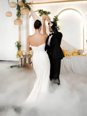 Sdf7e1863c5734bcdb072ecba36e0bdcc5 Cropped